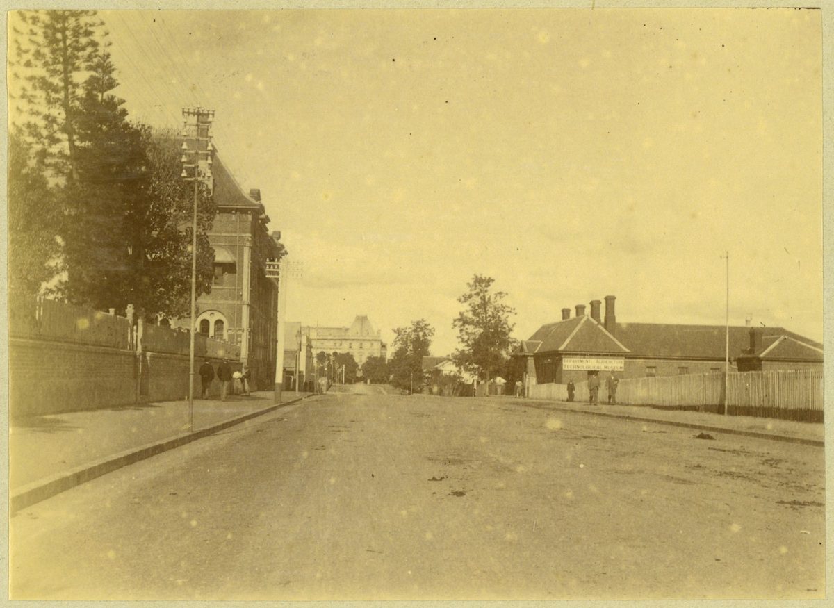 View of William Street, Brisbane, looking eastward, 1898