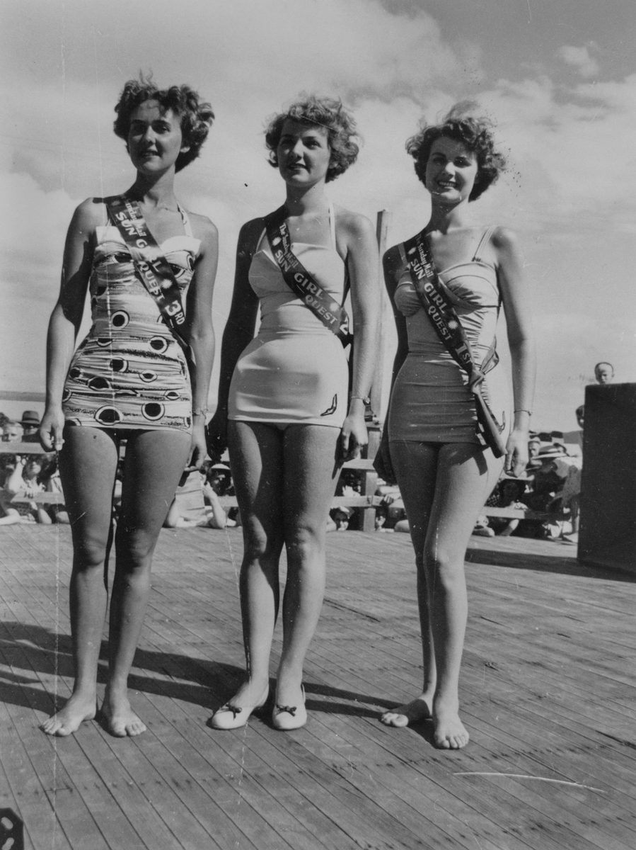 Sun Girl Quest place getters posing at Suttons Beach, 1953