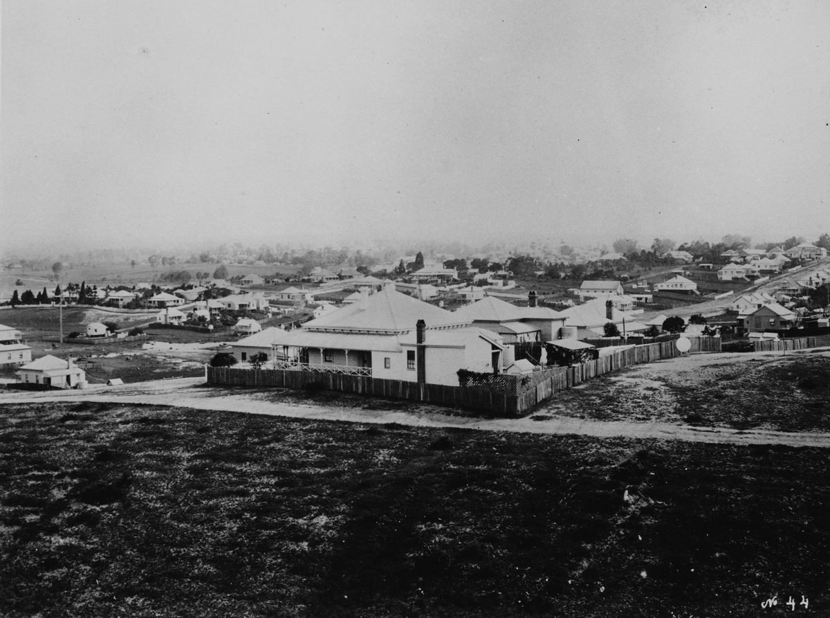 Timber houses in New Farm, Brisbane, in 1889