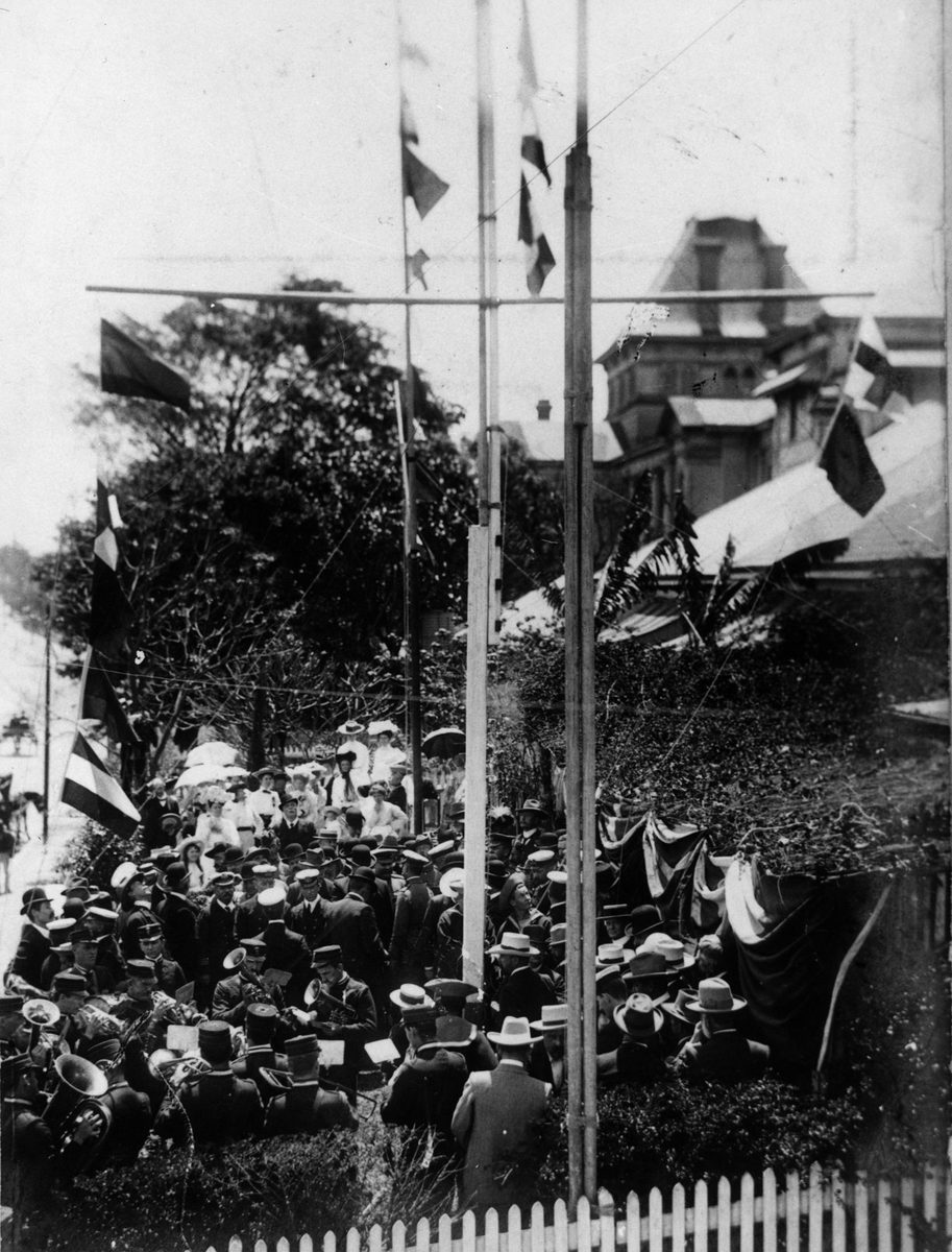Trafalgar Day service outside the United Services Club, North Quay, Brisbane, 1905