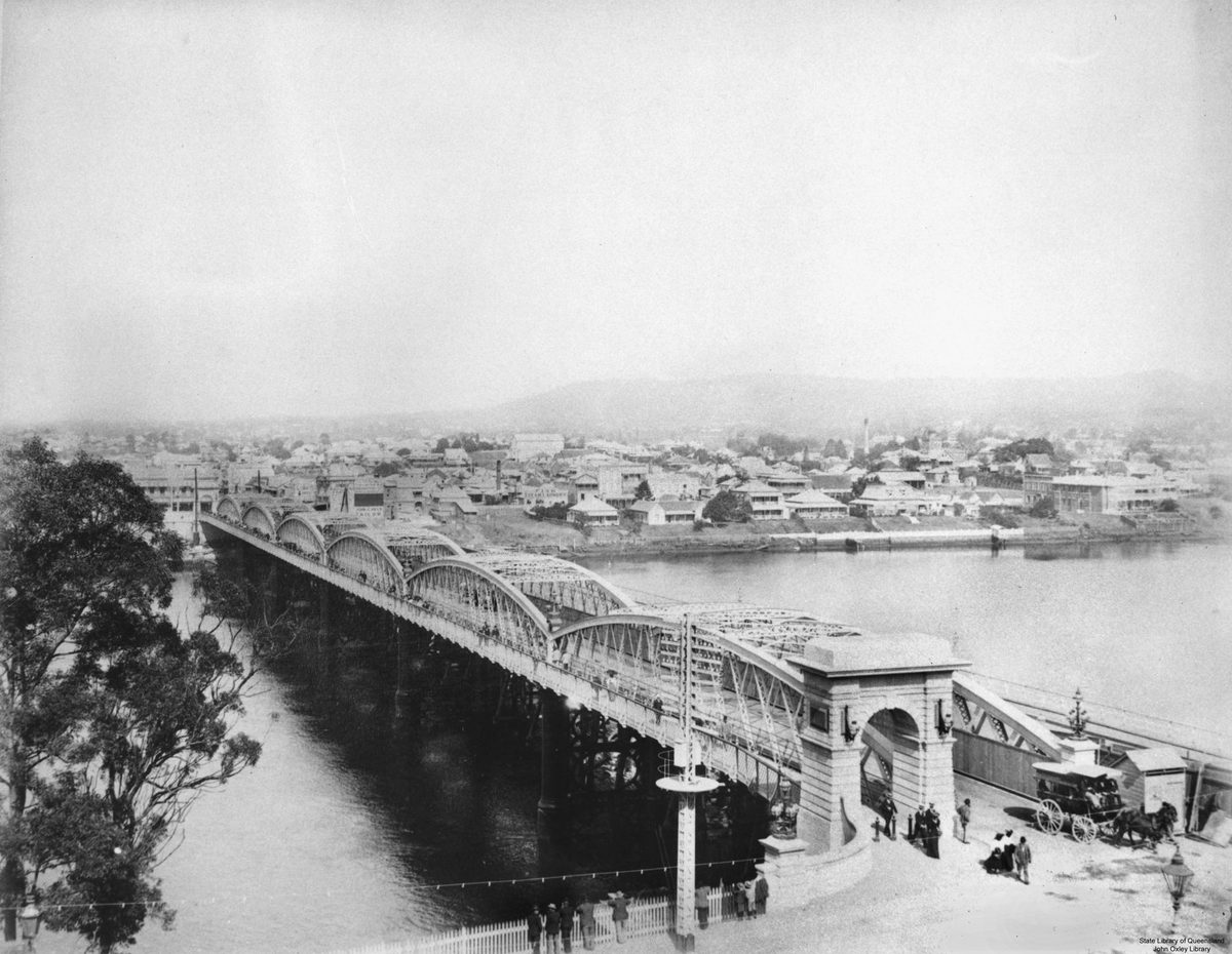 View of the Victoria Bridge, Brisbane, in 1897