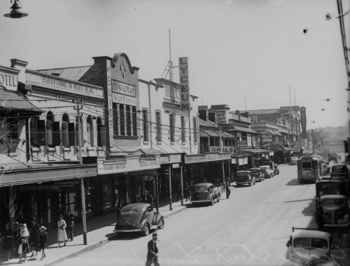 George Street in Brisbane, 1942