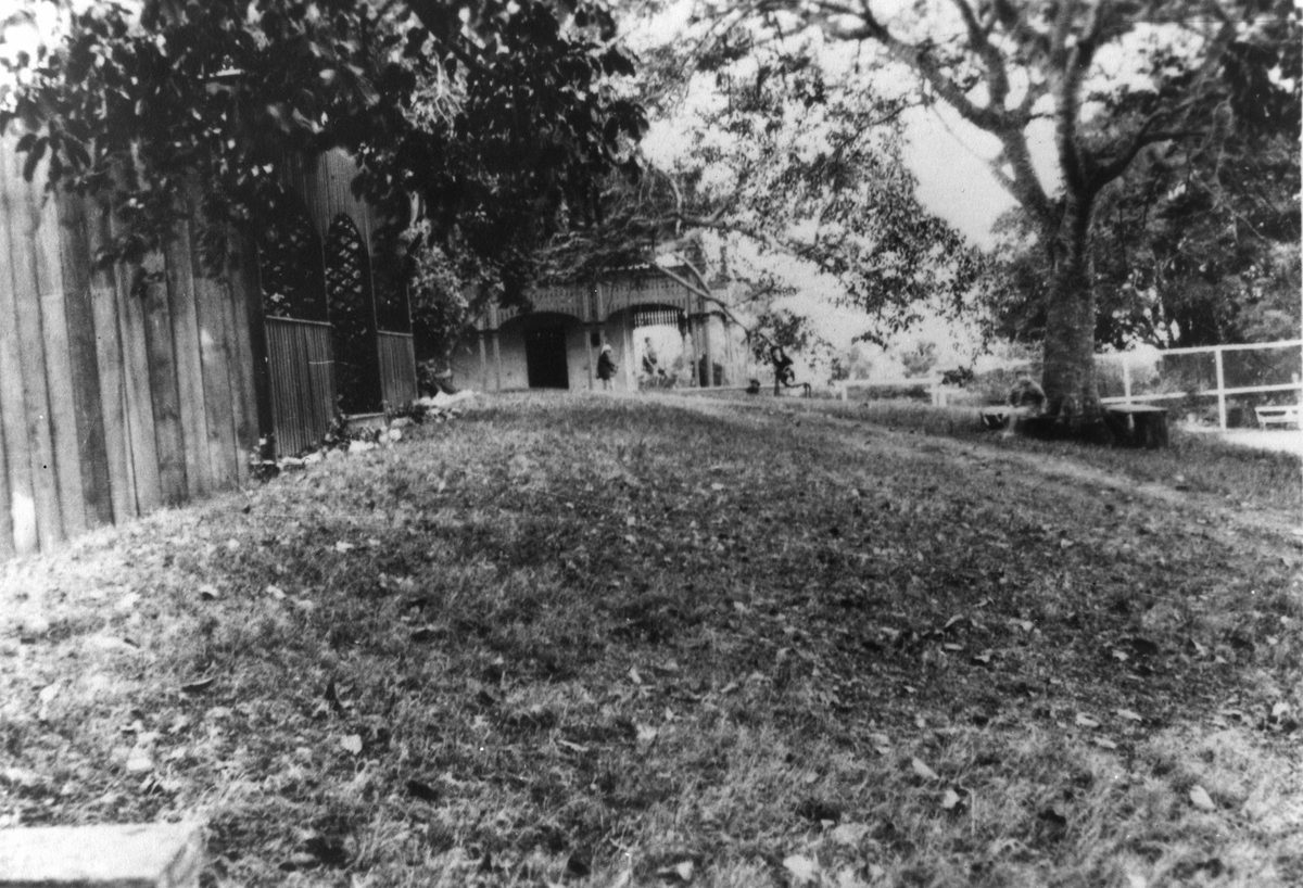 Garowie residence and summer house, 1919