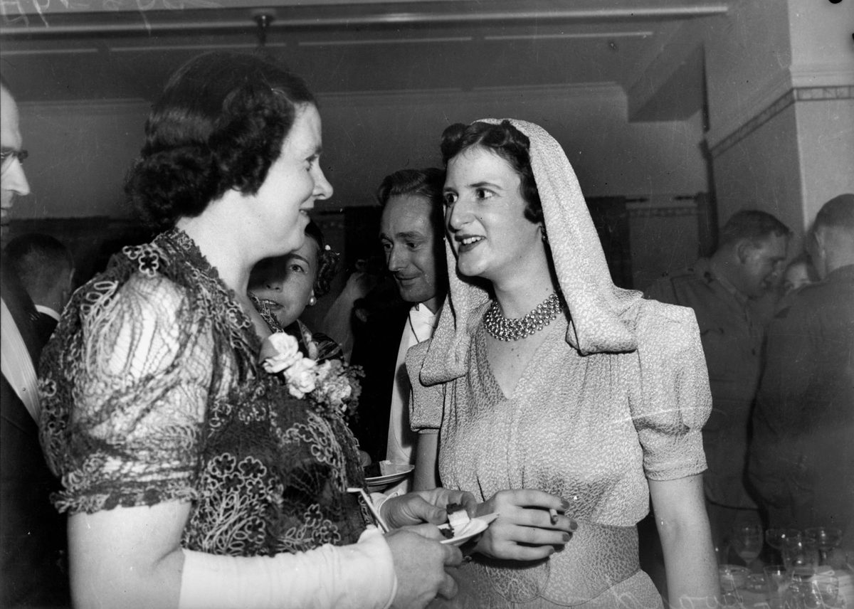 Bridesmaid and wedding guest at the Churchward - Francespeare wedding in March 1940