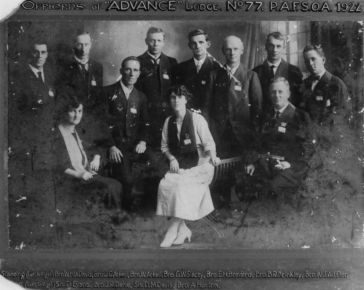 Officers of Advance Lodge in the Protestant Alliance Friendly Society of Australasia, 1922