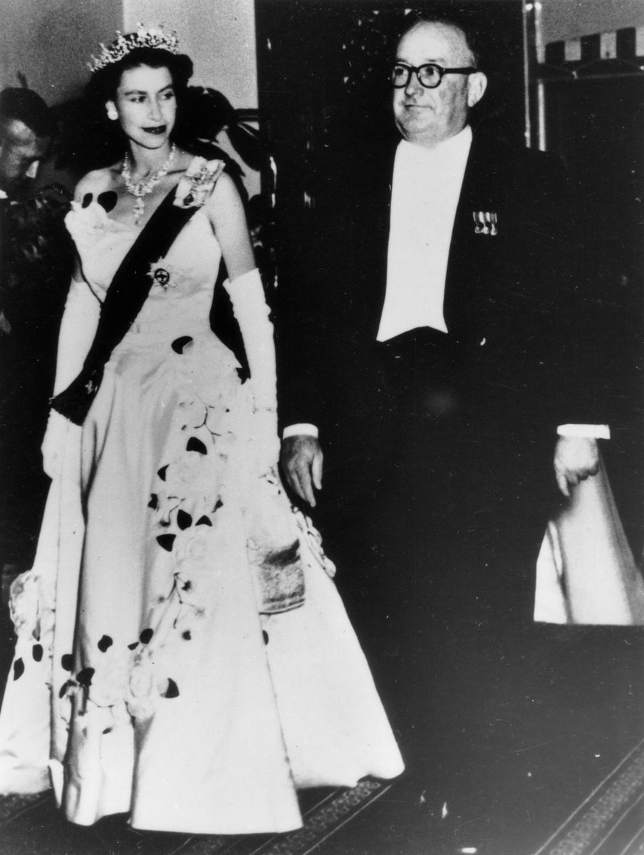 Queen Elizabeth II with the Queensland Premier in March 1954