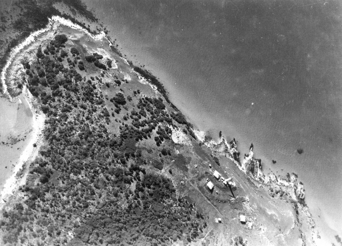 Aerial view looking down on Cape Moreton, Moreton Island, 1939