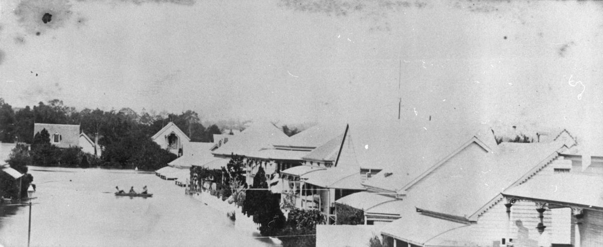 Prospect Terrace at Kangaroo Point during the 1893 floods in Brisbane