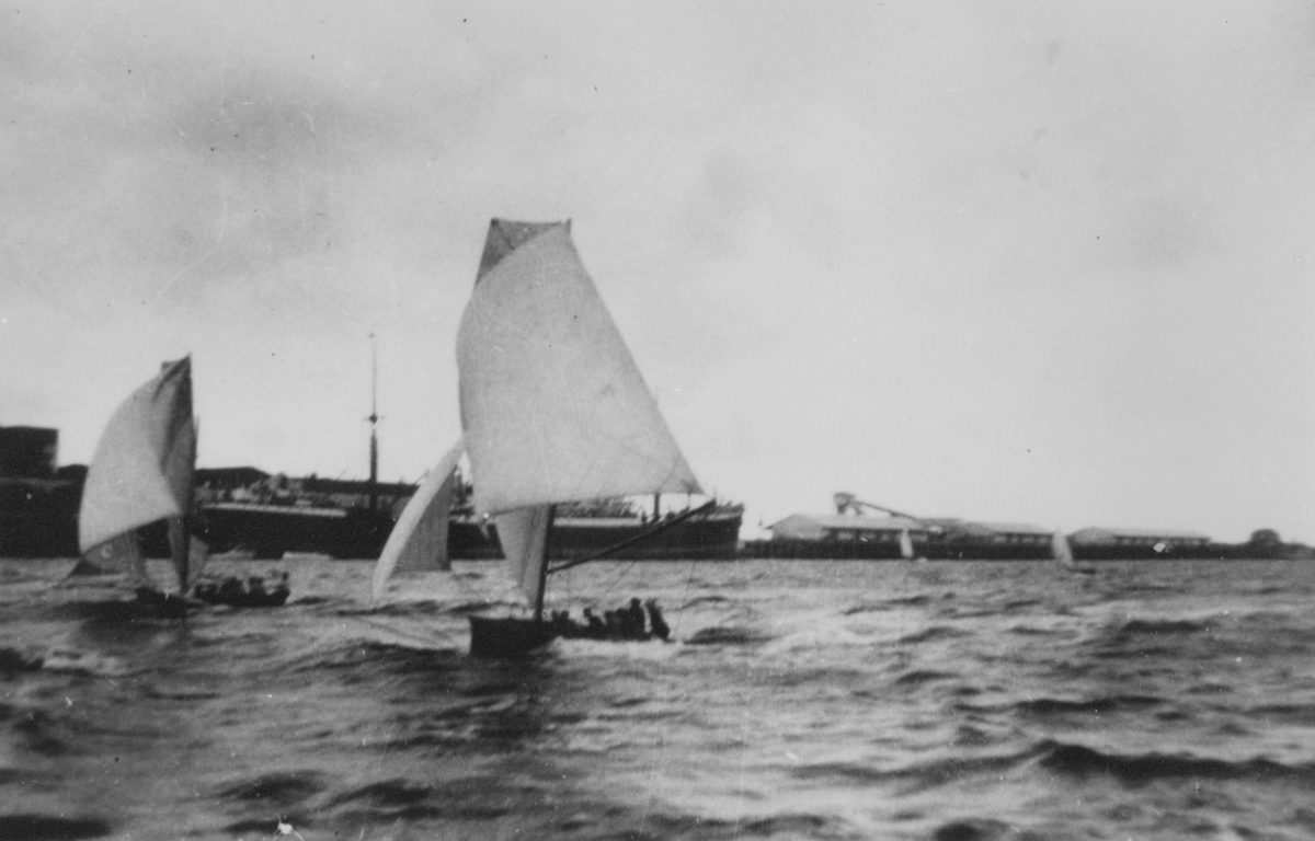 Betty II sailing on the Brisbane River, 1938