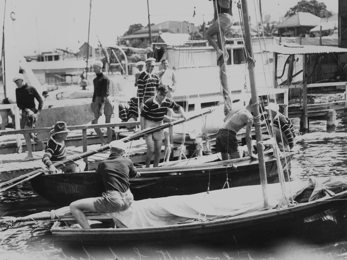 Crews preparing the sailing boats Arlene and Cocquette, 1935