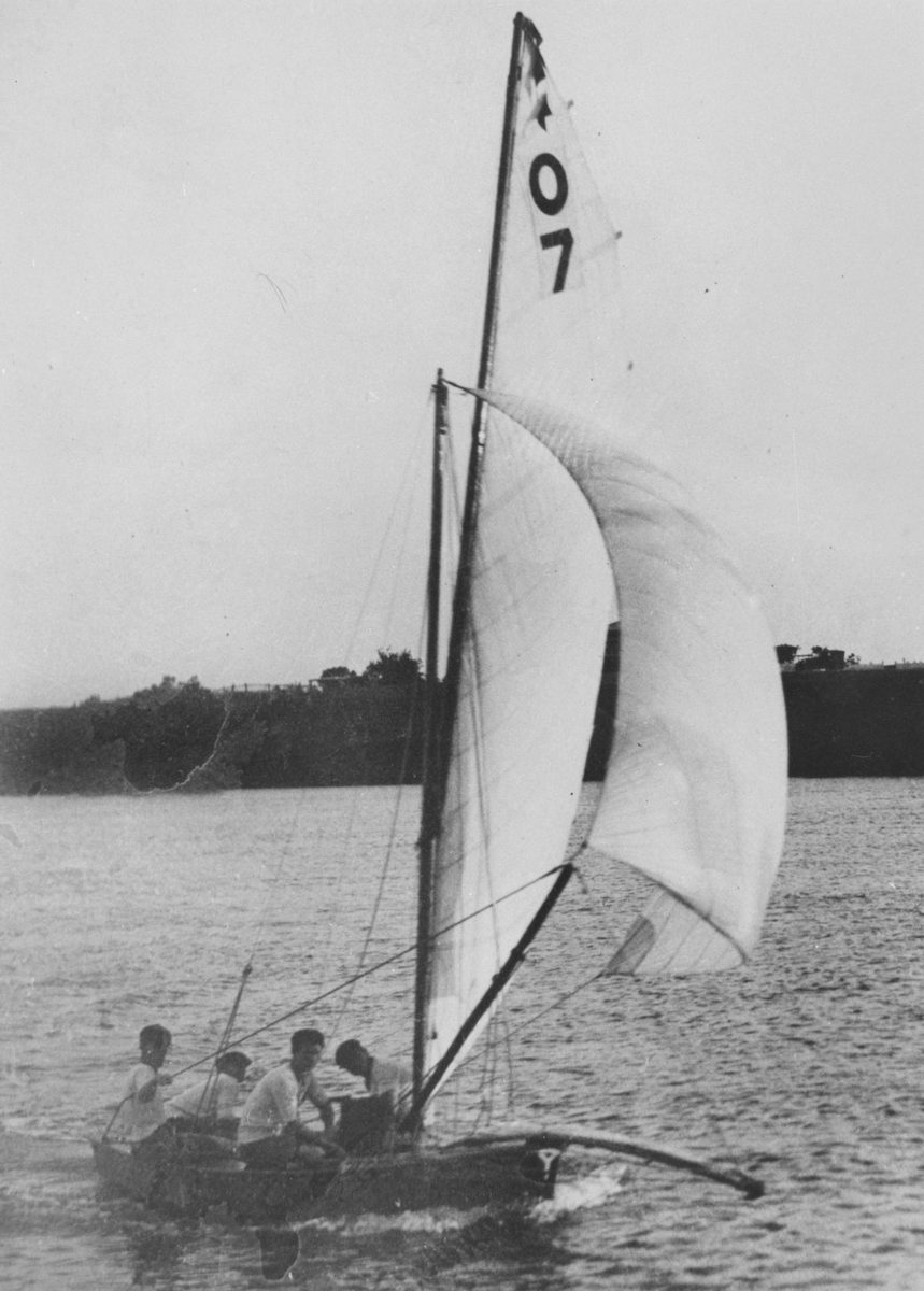 Wauwyn sailing champion of 1930-1931 being sailed by B. W. Gate, 1930