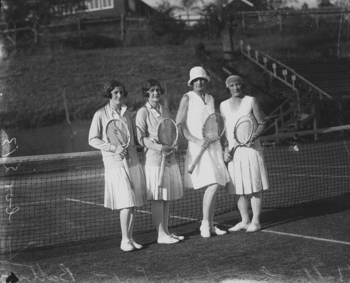 New South Wales tennis players in Brisbane, 1932