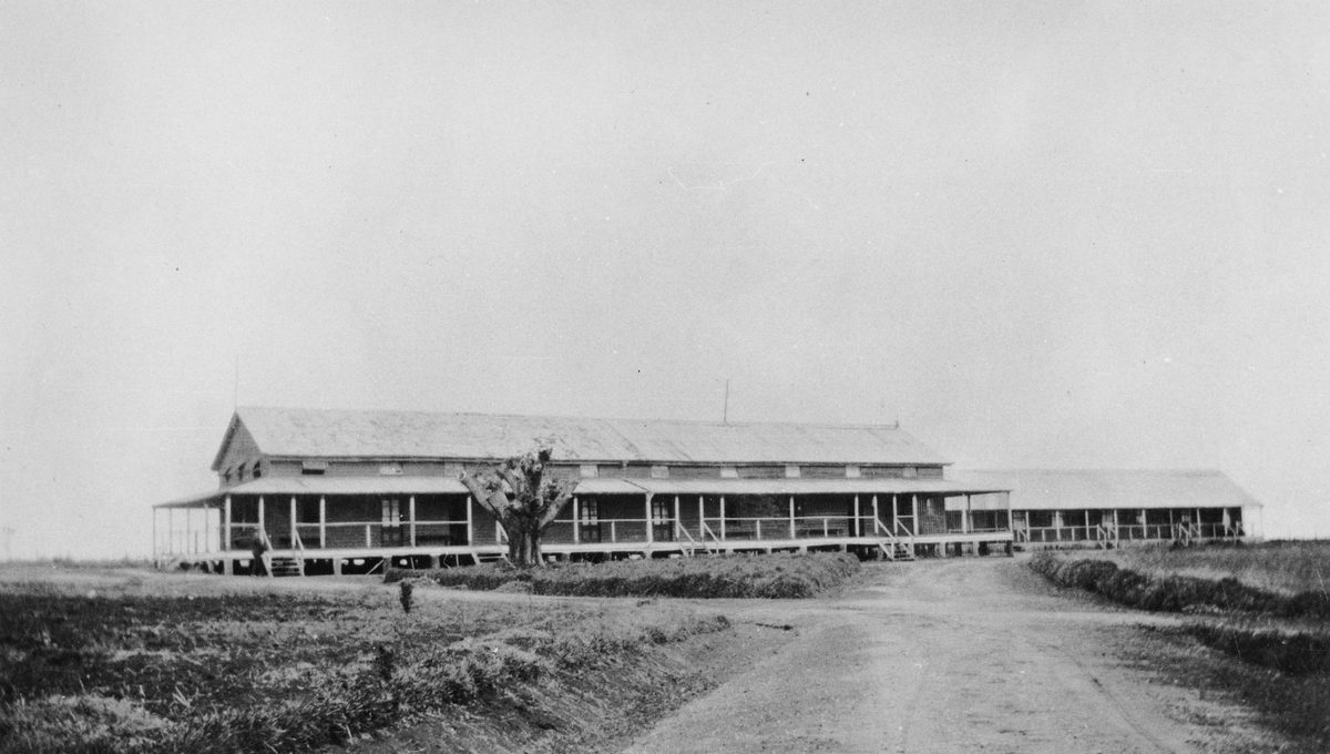 Warders' buildings on St. Helena Island, 1928
