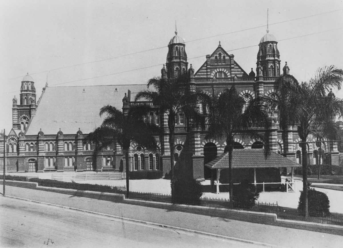 Museum, adjoining Exhibition Hall, Gregory Terrace, Brisbane, 1924