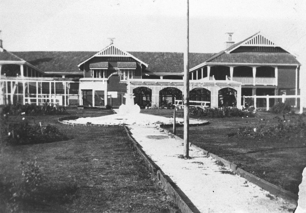 Silkstone School building, 1928