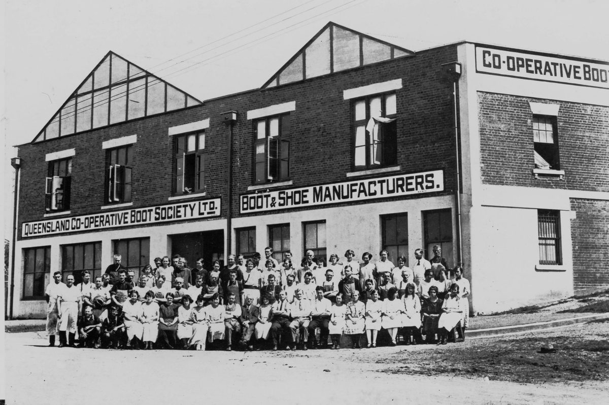 Factory workers outside Queensland Co-operative Boot Society Ltd., Woolloongabba, 1919
