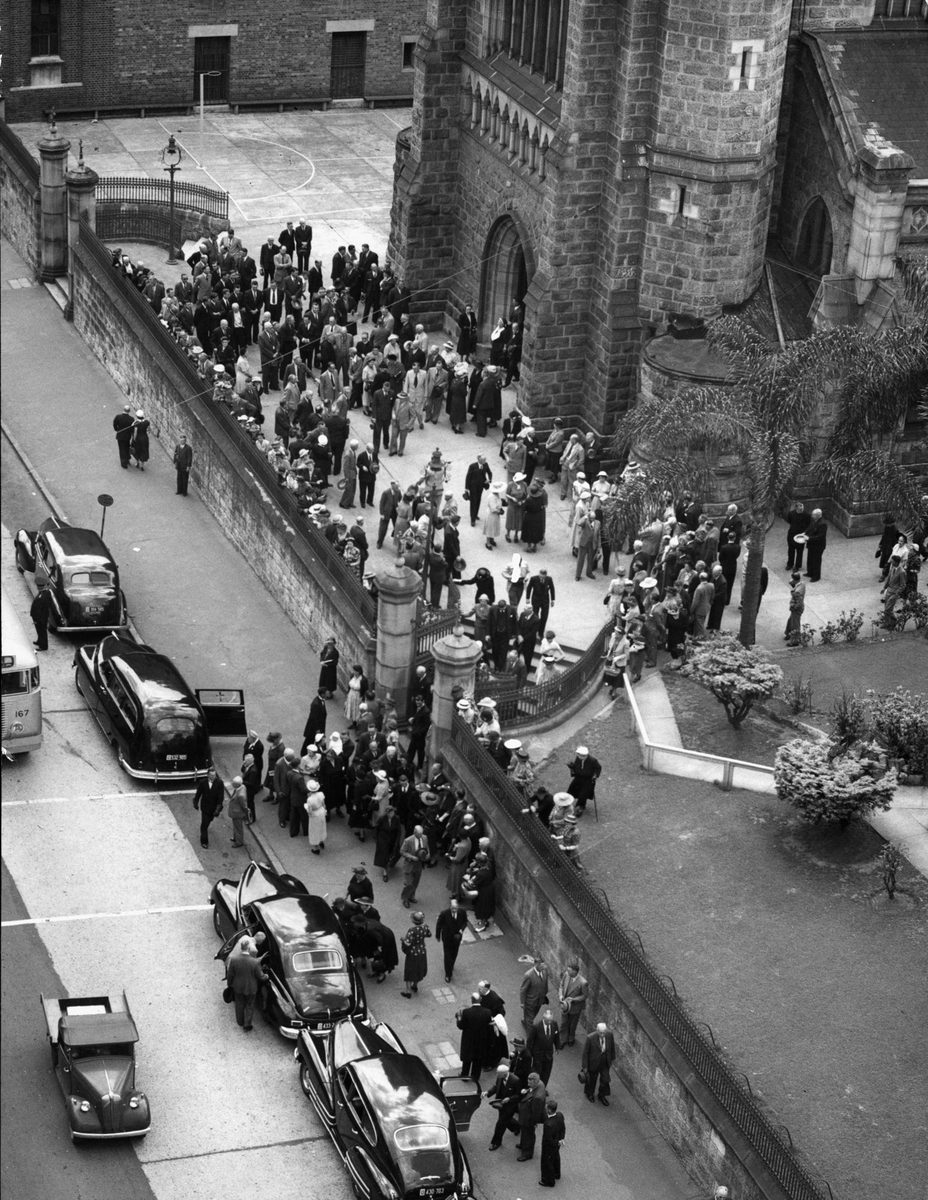 Mourners leaving St Stephen's Cathedral following Requiem Mass for RCF Byrne, Chief Stipendiary Magistrate in 1952