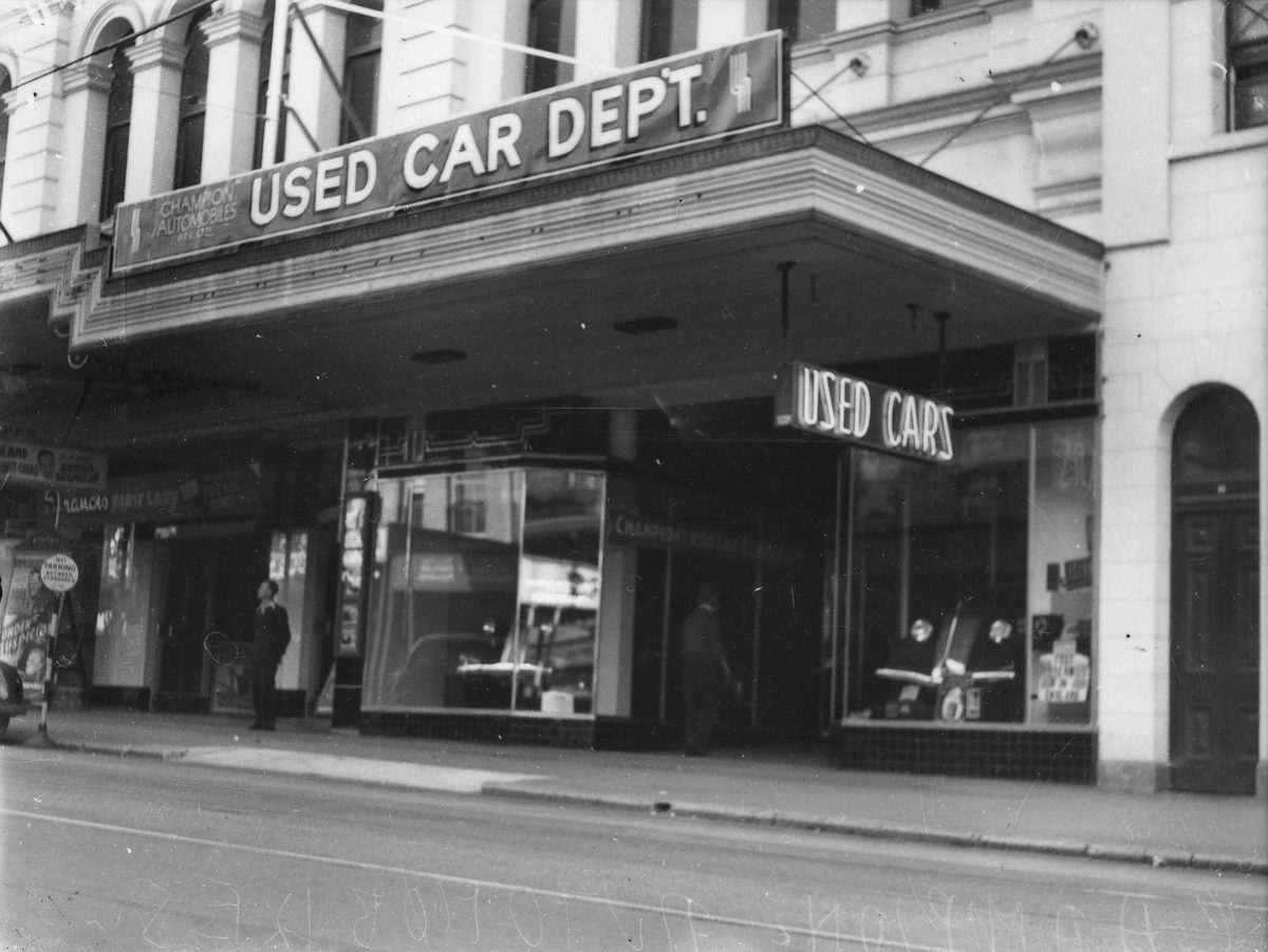 Champion Automobiles used car showrooms, Brisbane, 1938