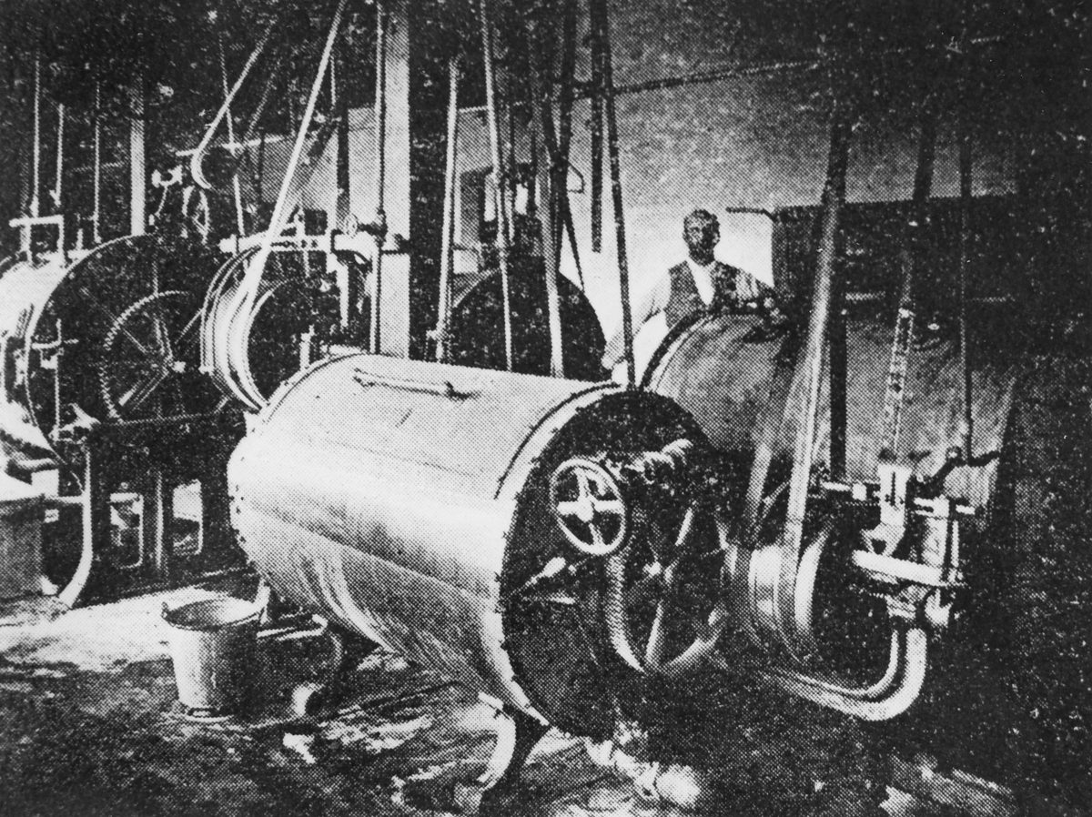 Fire in the wash room at the Fish Steam Laundry, Brisbane, 1902