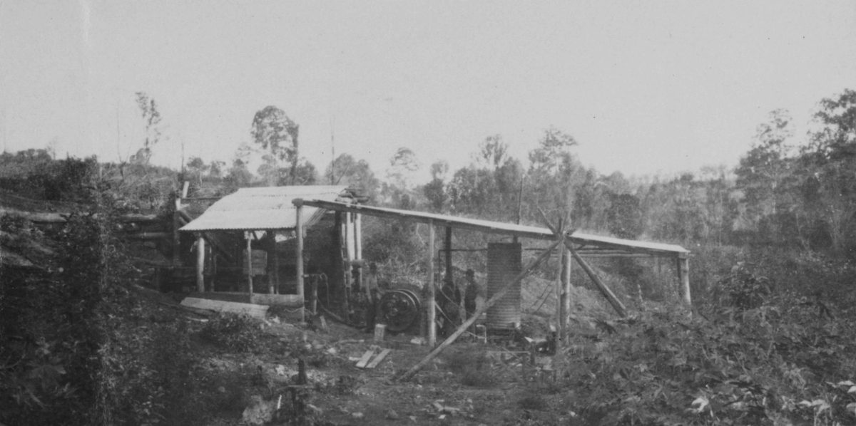 Eclipse Battery mine at Brookfield, 1924