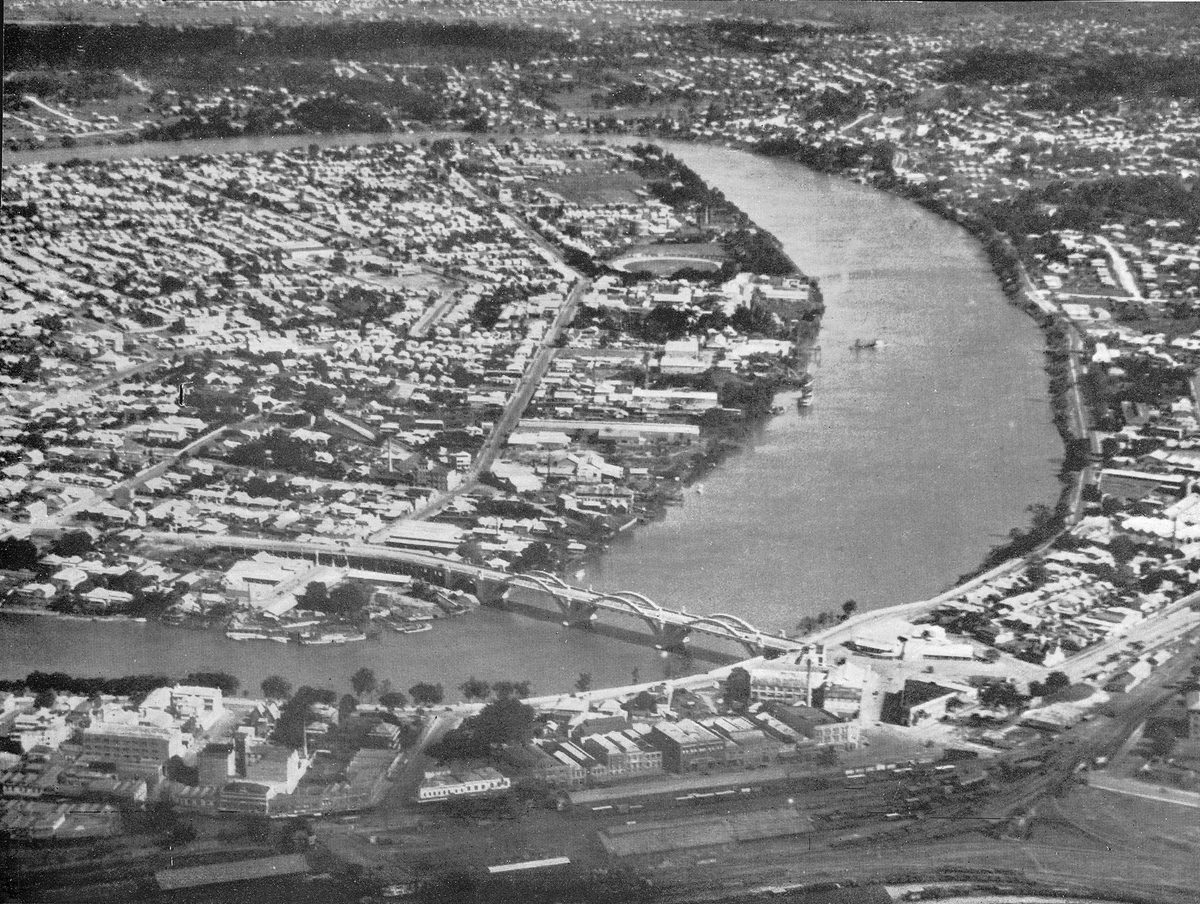 Aerial view of the Roma Street Railway yards and the central business district of Brisbane, 1932