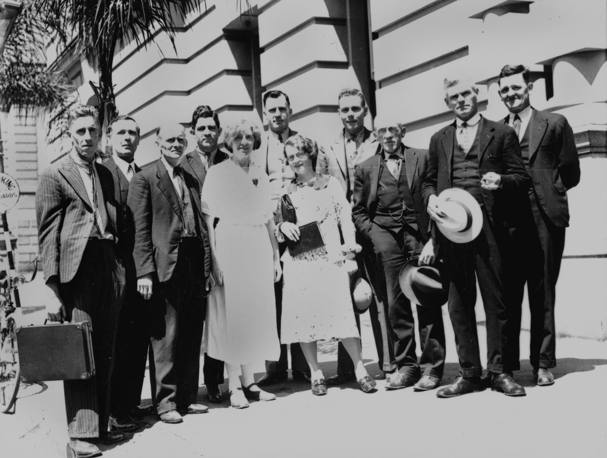 Communists outside the Premiers Office, Brisbane, 1936