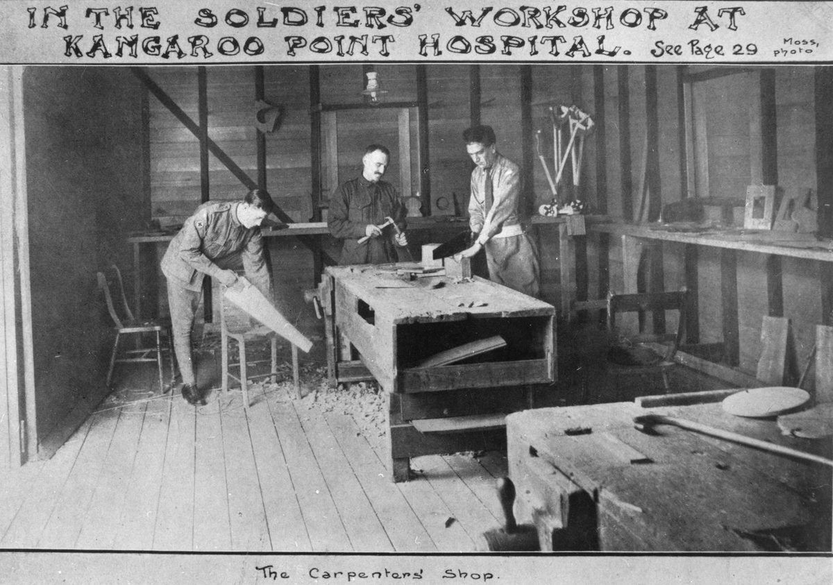 Returned soldiers in the workshop of the Kangaroo Point Hospital, 1917