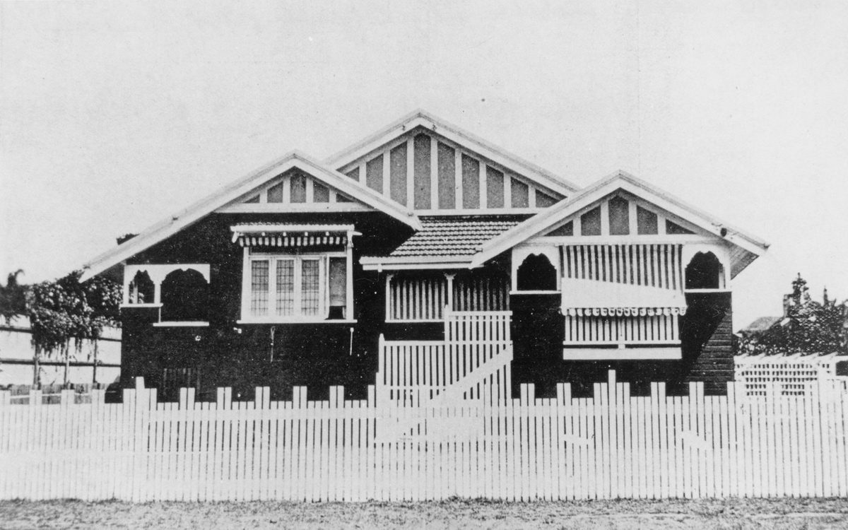 Niviti Levu, Charlton Street, Clayfield, home of Captain R. B. Brown, 1921