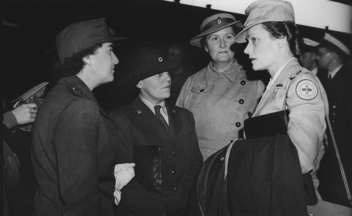 Anita Woodworth, American Red Cross worker, arriving in Brisbane, 1942