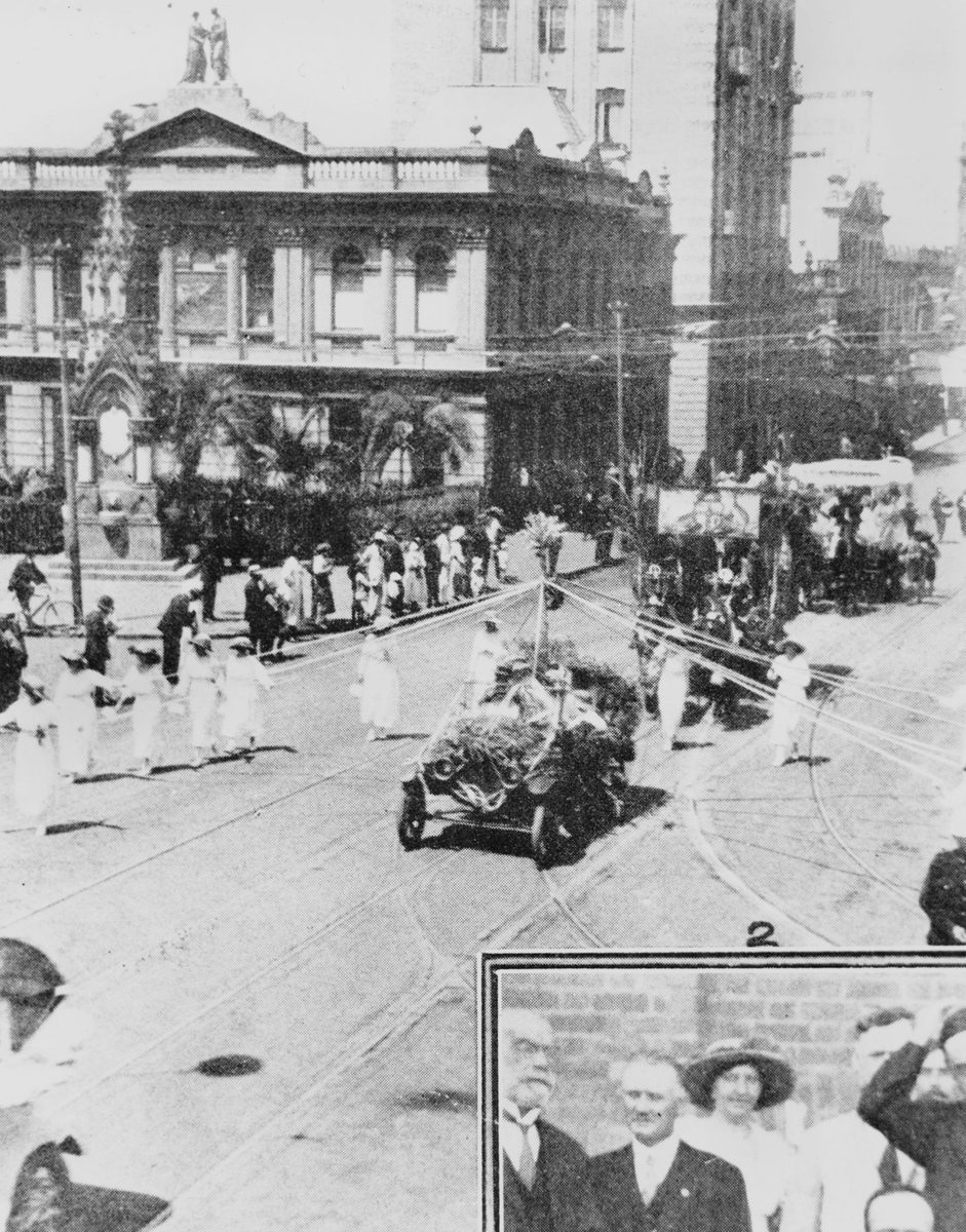 Australia Day procession at the corner of Queen and Eagle Streets, Brisbane, 1921