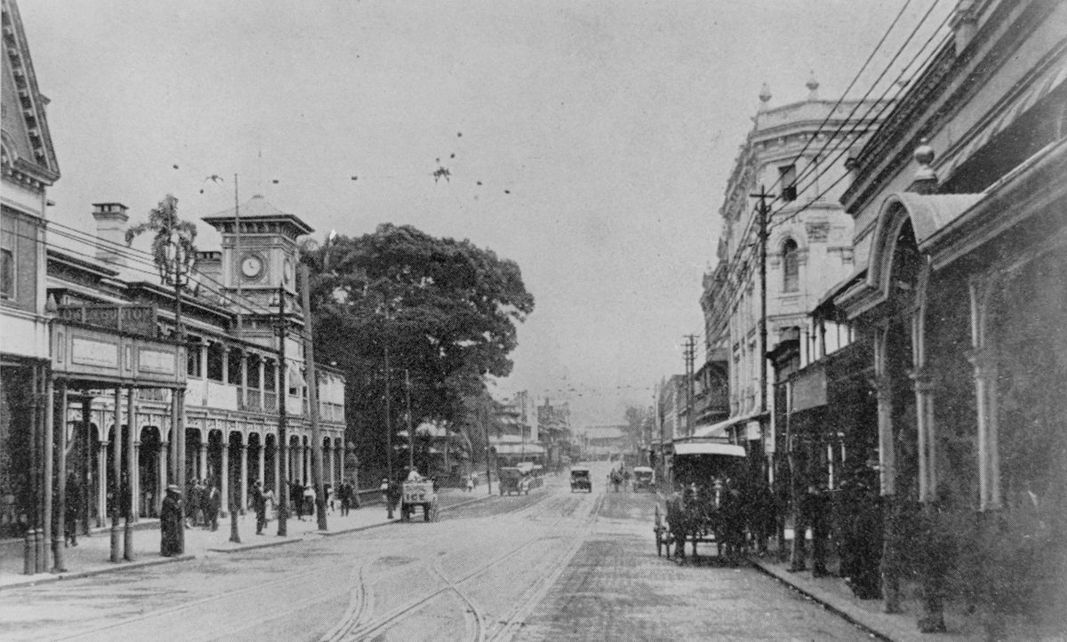 View looking down George Street, Brisbane, 1921
