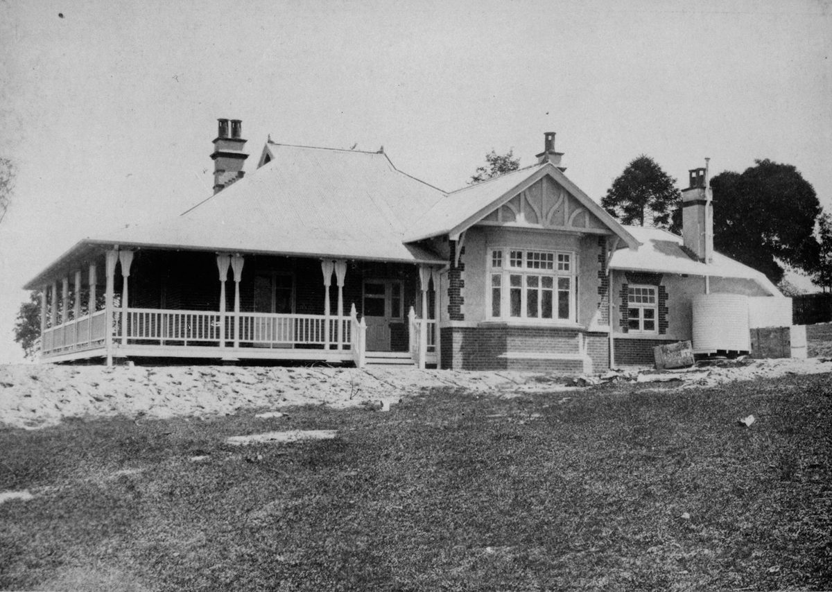 Superintendant's residence on the grounds of the Goodna Hospital for the Insane, 1909