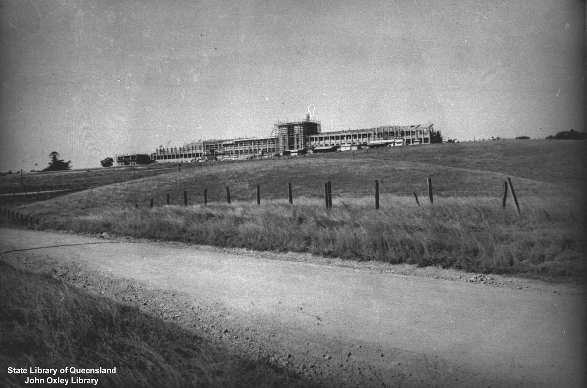 Partially constructed University of Queensland, St Lucia, Brisbane, 1940