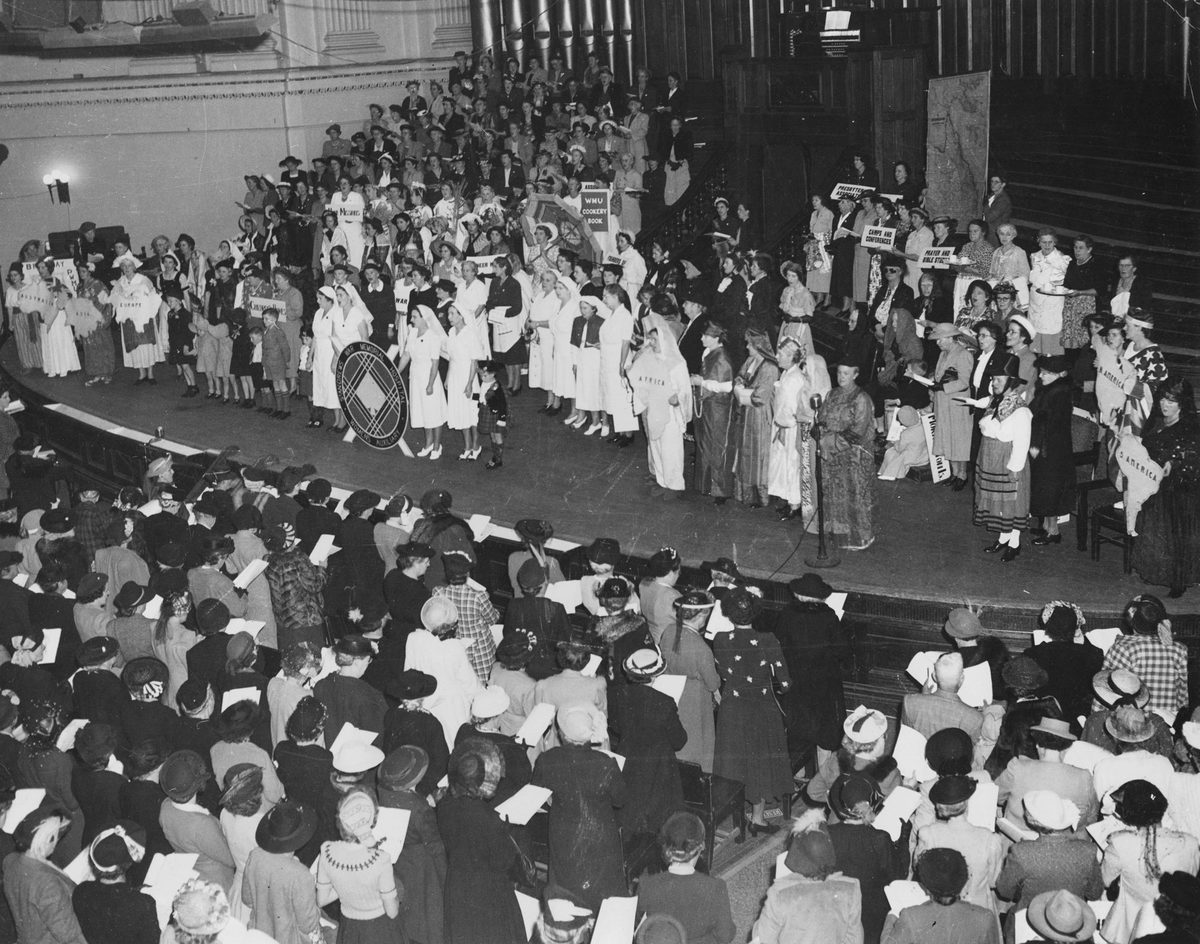 Women taking part in the Presbyterian pageant at the Brisbane City Hall, 1949