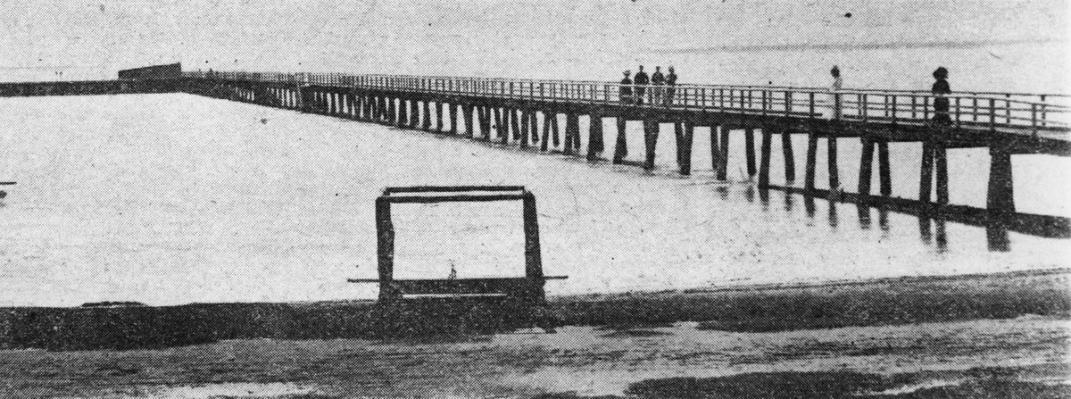 Wynnum Jetty, known as No. 2 Pier, 1906