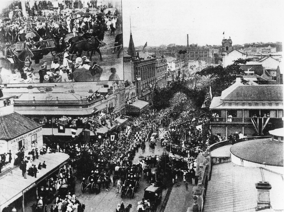 Crowds in Queen Street celebrate the arrival of Lord Lamington, Brisbane, 1896