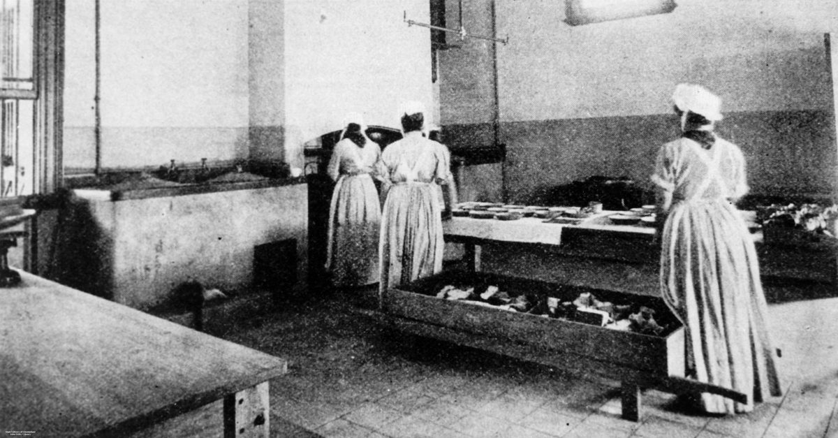 Dinner preparations at the new female division of Boggo Road Gaol, Brisbane, 1903