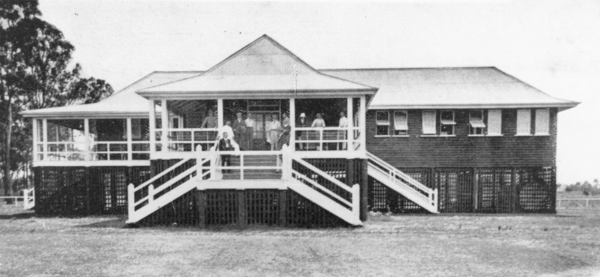 Club house of the Brisbane Golf Club, Yeerongpilly, 1910