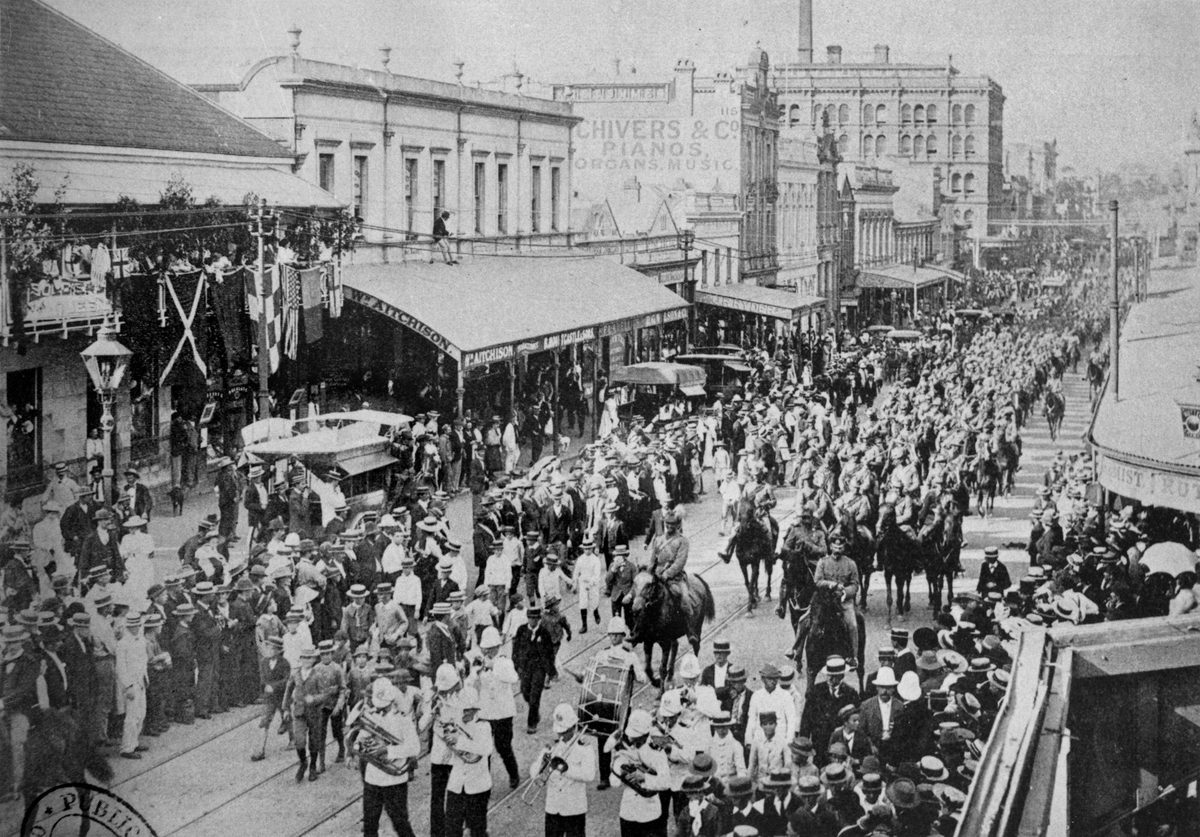 Parade of troops in Queen Street, Brisbane, March, 1900