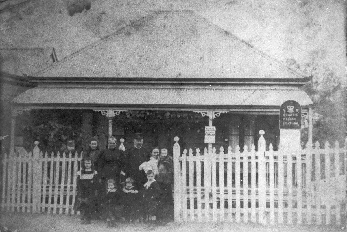 Policeman and his family outside the Rosalie Police Station, Brisbane, 1880