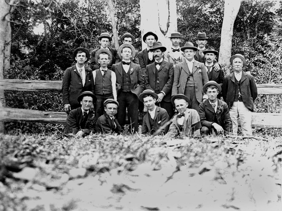 Eagle Farm meatworks picnic, Brisbane, 1899