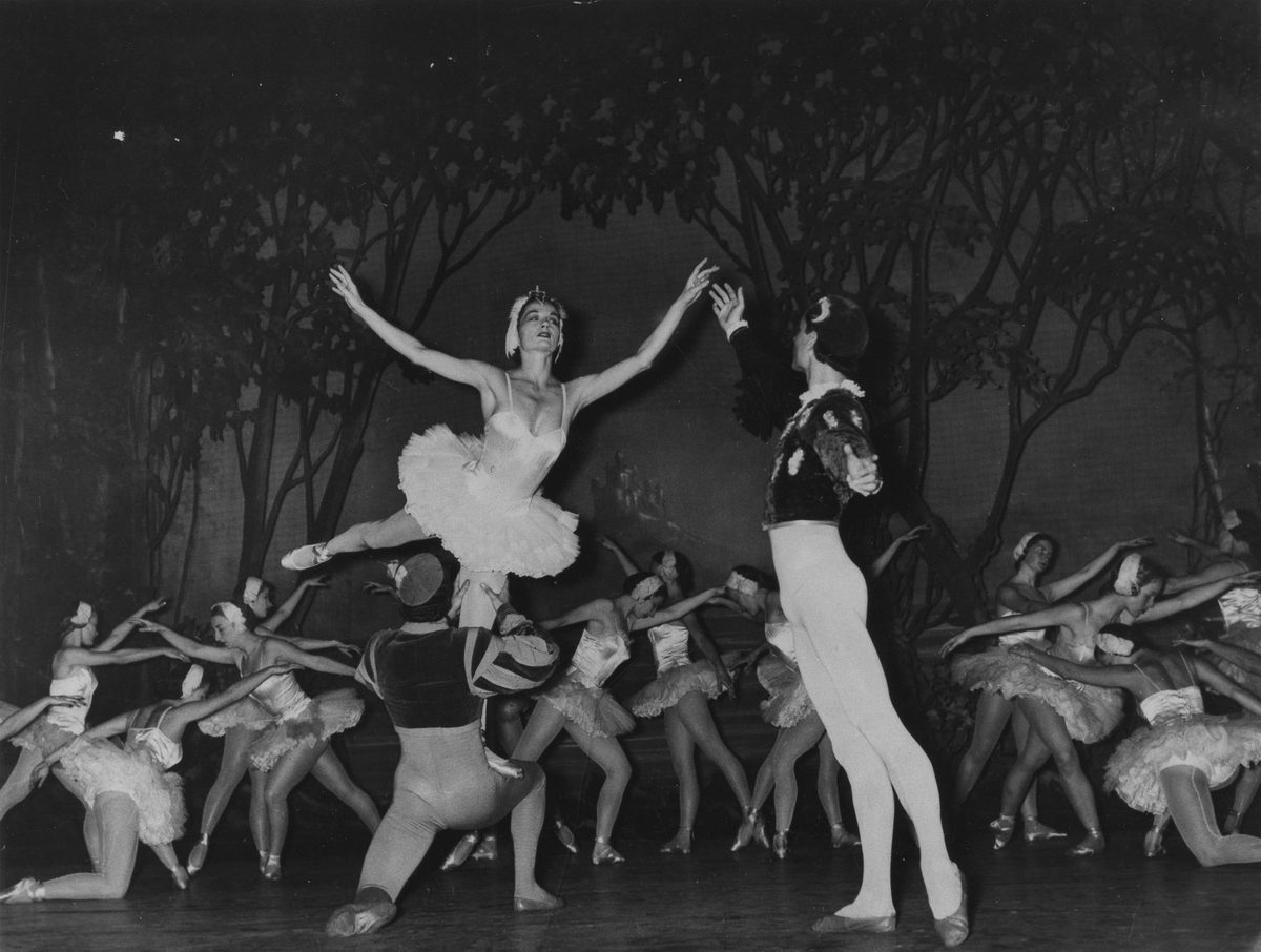 Performance of 'Swan Lake' at Her Majesty's Theatre, Brisbane, 1953