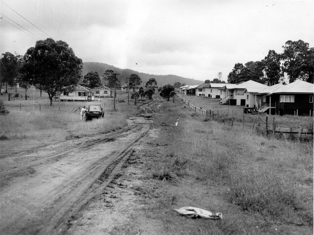 Browns Dip Road at Enoggera, 1949