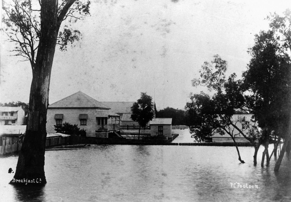 Breakfast Creek houses during the 1890 flood in Brisbane