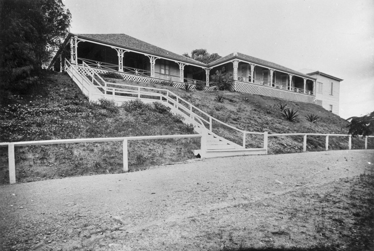 Timber stairs leading up to Folkstone house at Breakfast Creek, 1885