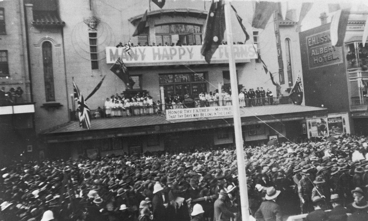 Brisbane Centenary opening in Albert Square, Brisbane, 1924