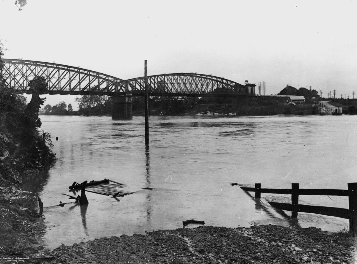 Indooroopilly Railway Bridge photographed during flood, Brisbane, 1927