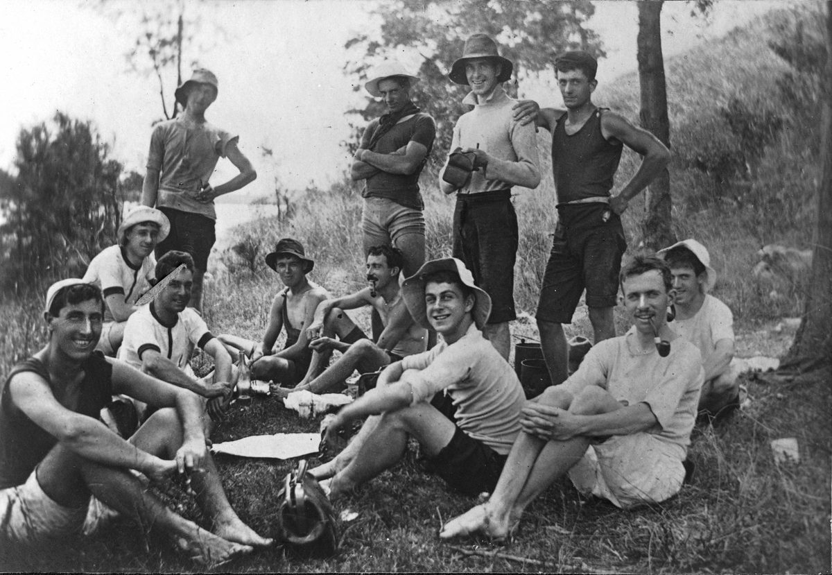 Picnic on the riverbank at St. Lucia, Brisbane, 1908