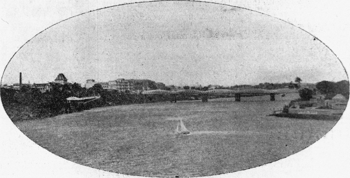 South Brisbane Reach of the Brisbane River, showing the Victoria Bridge in the background, 1906