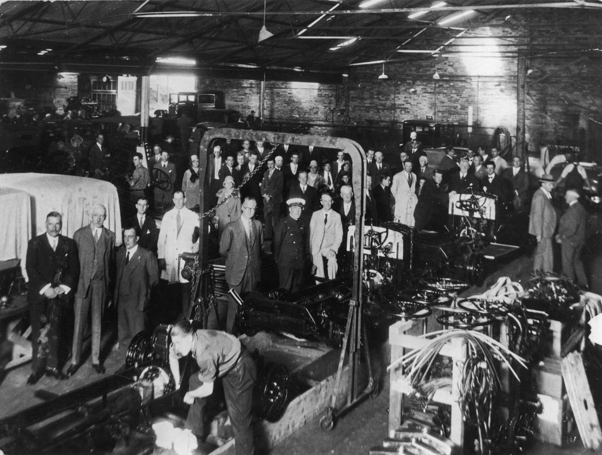 Assembly line at Queensland Motor Agency, South Brisbane, 1927